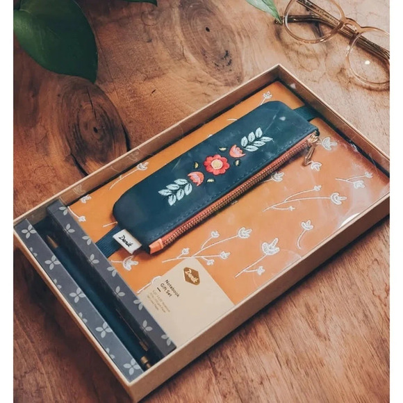 Denik Floral Journal & Notebook Pouch Gift Set, NW - Picture 3 of 4